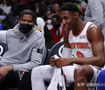 中欧体育-纽约尼克斯训练开放日，窗口期外线爆发引欢呼，意甲在即，细节决定成败的简单介绍